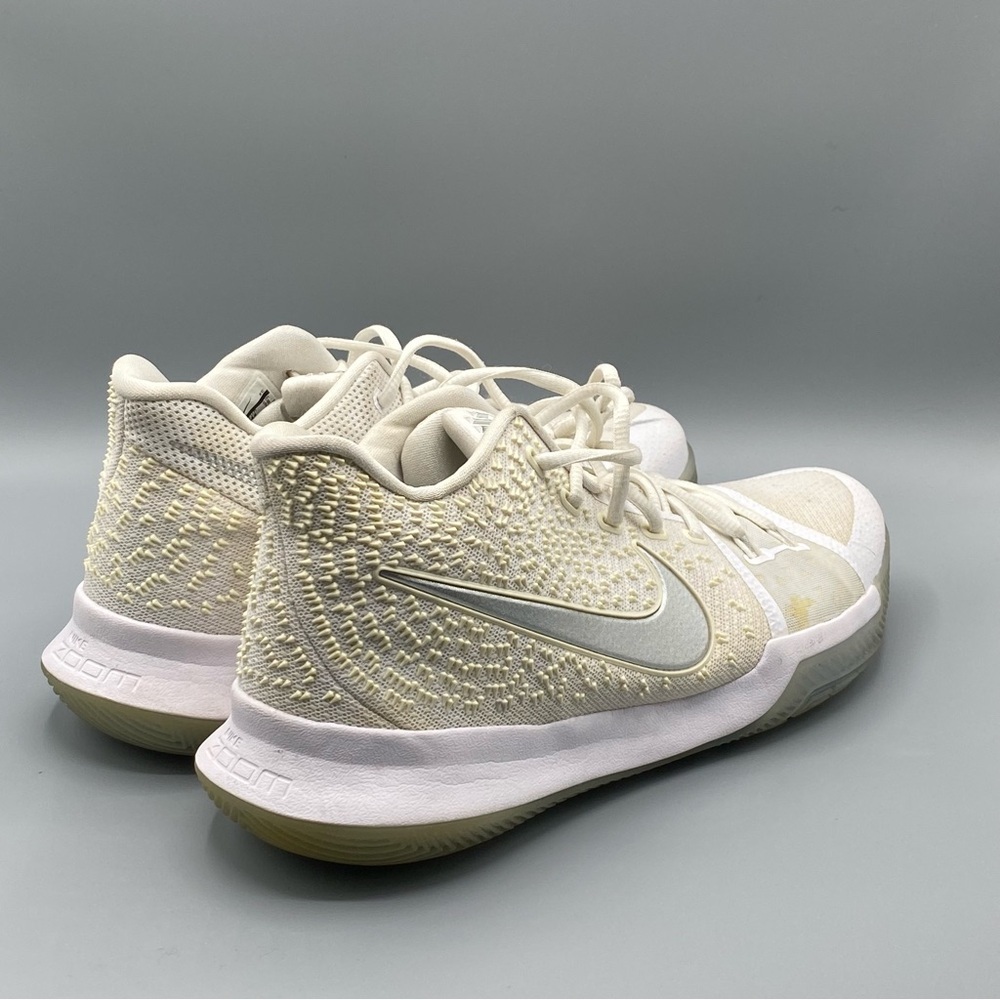 Nike Kyrie 3 White Chrome Shoes - Picture 3 of 4